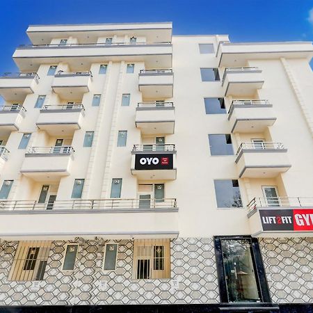 Hotel O Rm Homes Gurgaon Buitenkant foto